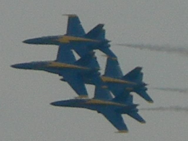 — — - Blue Angels, Pittsburgh Airshow, 2006