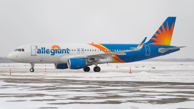 Airbus A320 (N256NV) - An allegiant A320 turns towards Gate 9 at KSBN.