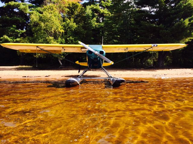 Piper PA-12 Super Cruiser (N2694M)