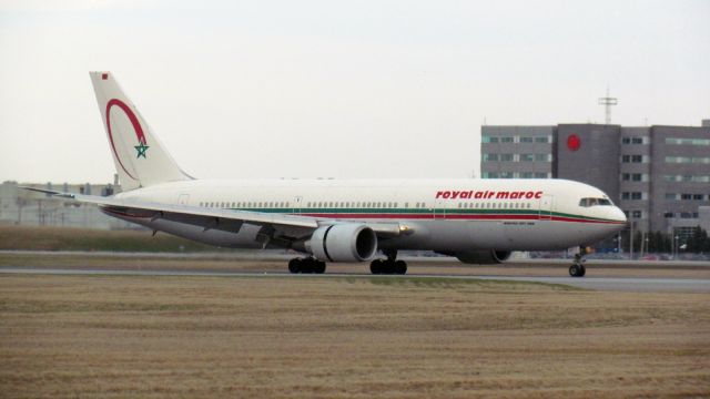 BOEING 767-300 (CN-RNT)