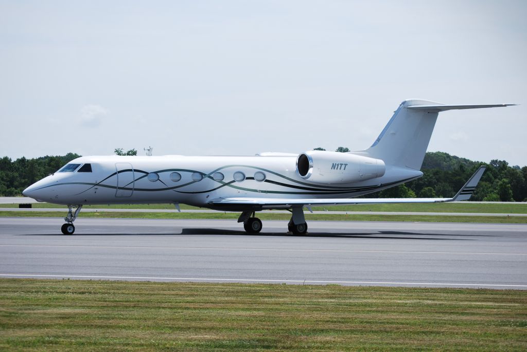 Gulfstream Aerospace Gulfstream IV (EJM9) - TRT LEASING INC at KJQF - 7/3/14