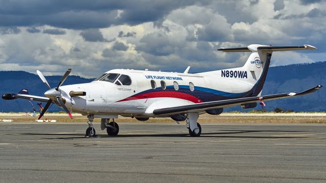 Pilatus PC-12 (N890WA)