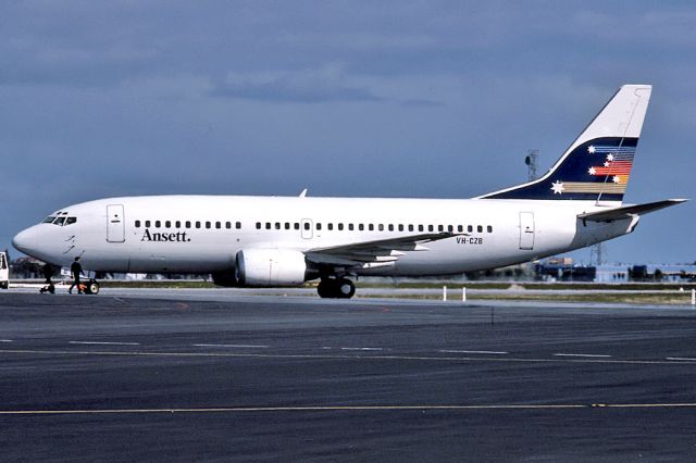 VH-CZB — - ANSETT AIRLINES OF AUSTRALIA - BOEING 737-377 - REG : VH-CZB (CN 47004/81) - WEST BEACH ADELAIDE SA. AUSTRALIA - YPAD 16/8/1987 35MM SLIDE CONVERSION USING A LIGHTBOX AND A NIKON L810 DIGITAL CAMERA IN THE MACRO MODE.