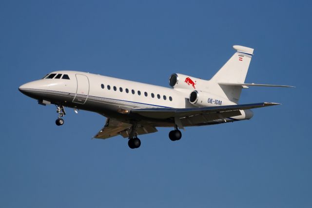 Dassault Falcon 900 (OE-IDM)