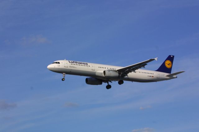 Airbus A321 (D-AIRH)