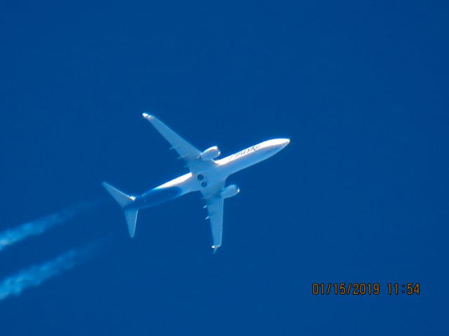 Boeing 737-900 (N268AK)