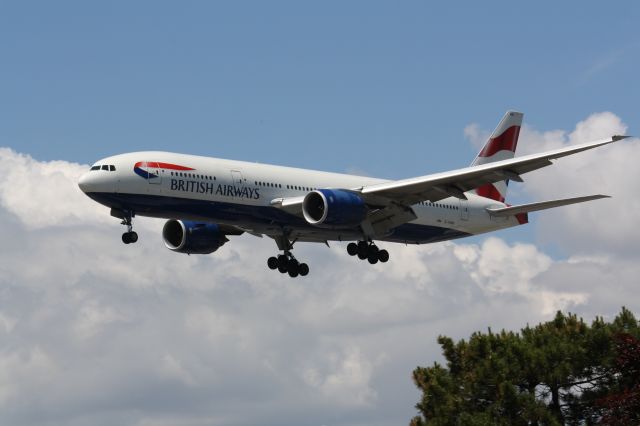 Boeing 777-200 (G-YMMC) - British AirwaysSpeedbirdFLT#93 Arriving At Lester B. Pearson Intl Airport,CYYZ/YYZ