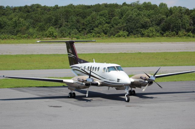 Beechcraft Super King Air 200 (N199MH)