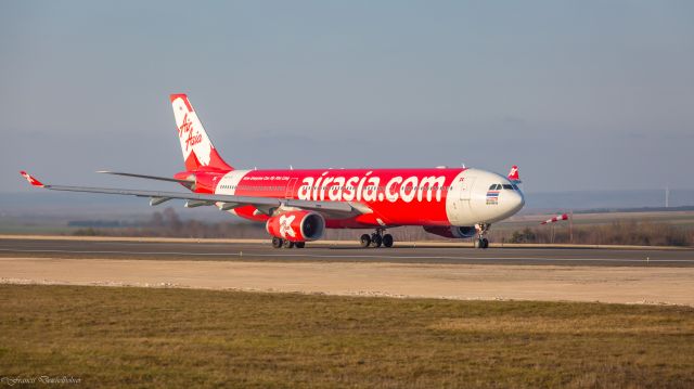 Airbus A330-300 (HS-XTC)
