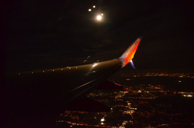 Boeing 737-800 — - Moonlight over Tampa