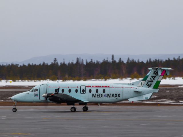 Beechcraft 1900 (C-GLXV)