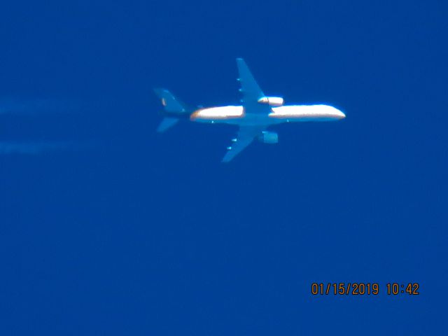 Boeing 757-200 (N403UP)