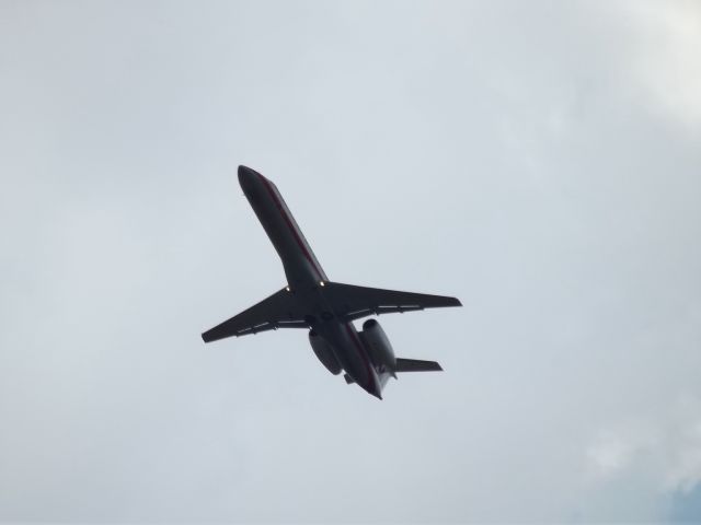 — — - I took this picture at founders plaza off Runway 18R.br /Not the best, but it was the first aircraft to takeoff of Runway 36L after an almost 180° wind shift!