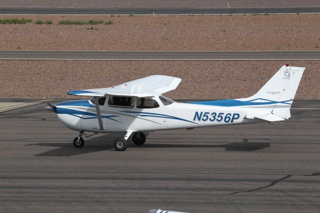 Cessna Skyhawk (N5356P)