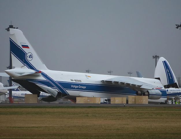 Antonov An-124 Ruslan (RA-82043) - I took this picture on Mar 27, 2020.br /VI2825/27 VVO-NRT