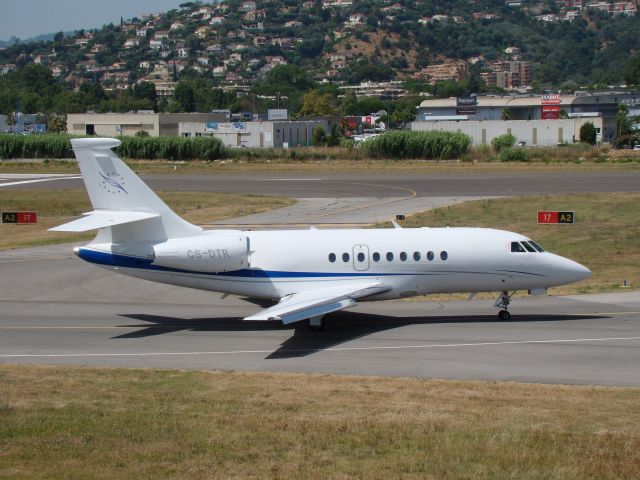 Dassault Falcon 2000 (CS-DTR)