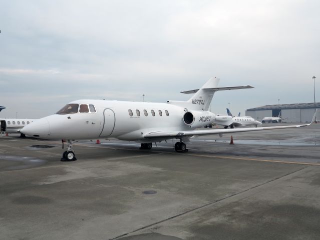 Hawker 800 (N272XJ)