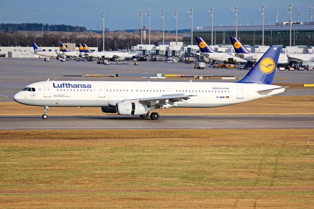 Airbus A321 (D-AIRK)