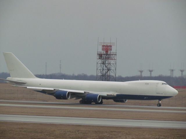 BOEING 747-8 (N858GT)