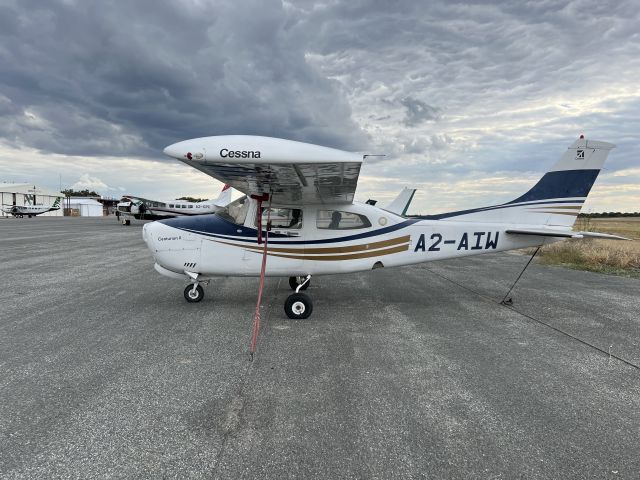 Cessna Centurion (A2-AIW) - At Maun, Botswana. 19-FEB-2022