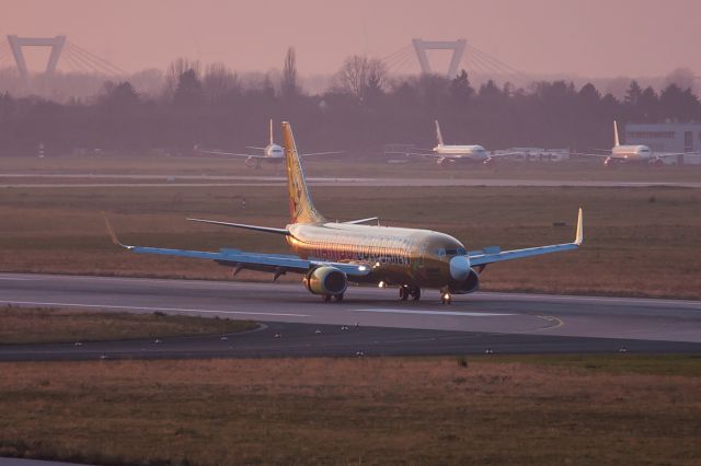 Boeing 737-800 (D-ATUD) - Haribo Livery