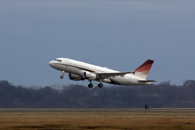 Airbus A319 (VP-CSN)