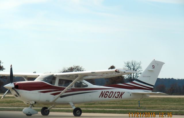 Cessna Skyhawk (N6013K)