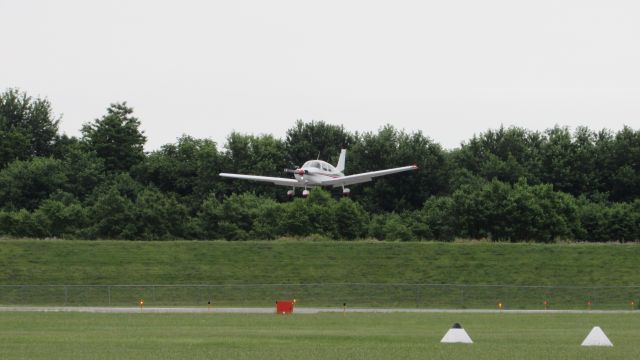 Piper Cherokee (N8944C)