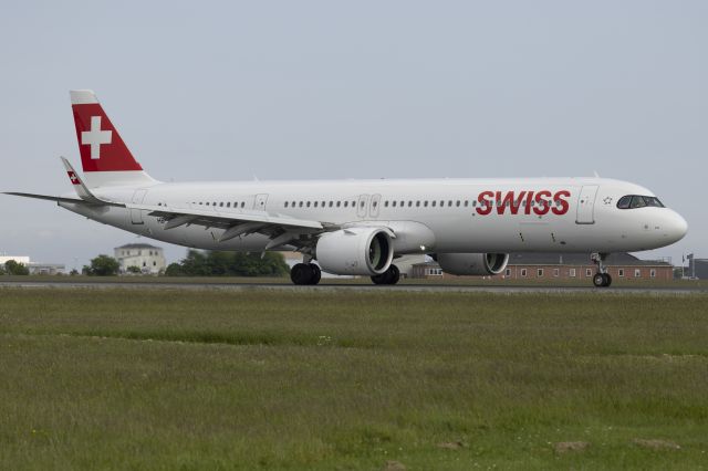 HB-JPC — - Close to Runway 04L inside the Airport
