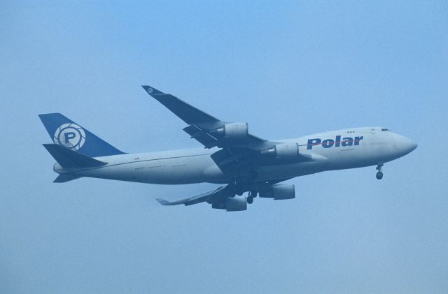 Boeing 747-400 (N454PA) - Final Approach to Narita Intl Airport Rwy34L on 2006/08/06