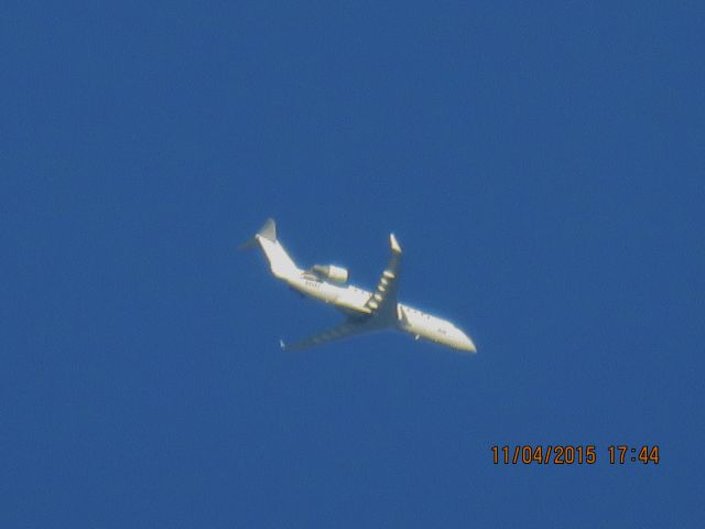 Canadair Regional Jet CRJ-200 (N96EA)