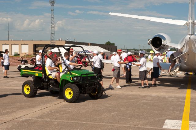 CSOA — - Cessna Special Olympics Airlift 2010 - http://flightaware.com/airlift/ - Airlift and Athletes arriving in Lincoln, Nebrasks on July 17, 2010.  Photos Courtesy Cessna Aircraft Company