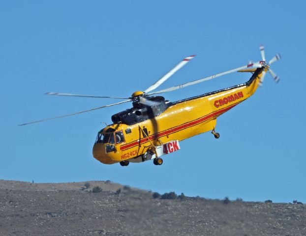 Sikorsky Sea King (N624CK) - After fueling up heading to California