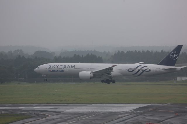 BOEING 777-300ER (HL7783)