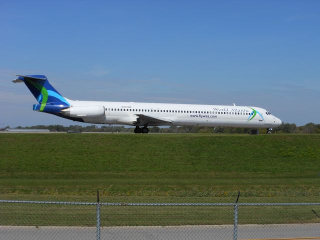 McDonnell Douglas MD-83 (N804WA)