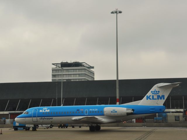 Fokker 70 (PH-KZR) - KLM Cityhopper Fokker F70 PH-KZR in Amsterdam 