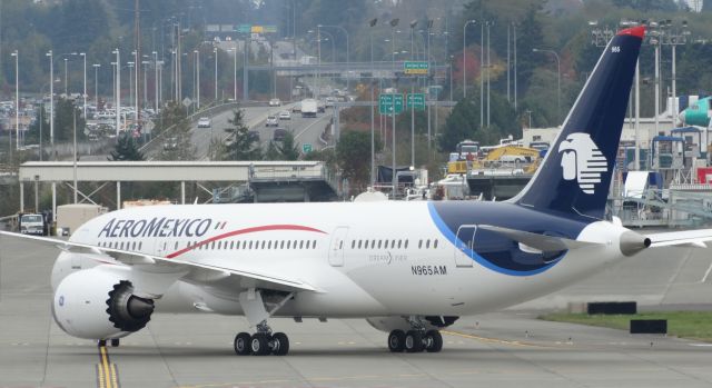 Boeing 787-8 (N965AM) - Brand new Aeromexico at Boeing Everett WA br /Watch for its full livery herebr /a rel=nofollow href=http://www.youtube.com/user/OwnsGermanyhttp://www.youtube.com/user/OwnsGermany/a