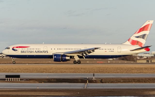 BOEING 767-300 (G-BNWM)