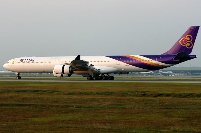 Airbus A340-600 (HS-TNA)