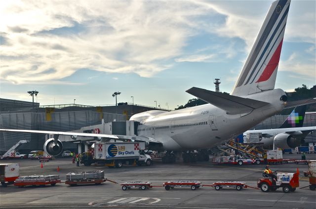 Boeing 747-200 — - Mexico City Intl.