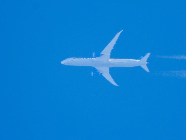 BOEING 787-10 Dreamliner (N12012) - UAL2614br /LAX-EWRbr /08/03/22