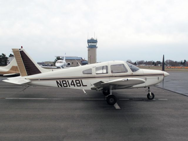 Piper Cherokee (N8148L)