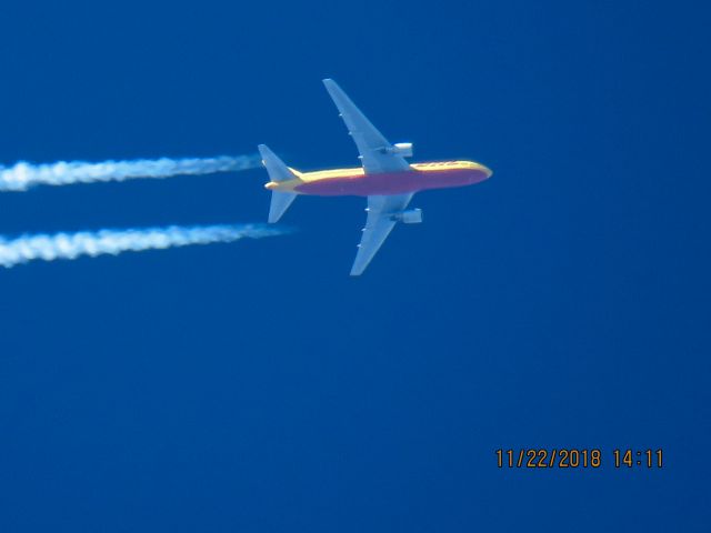 BOEING 767-200 (N656GT)