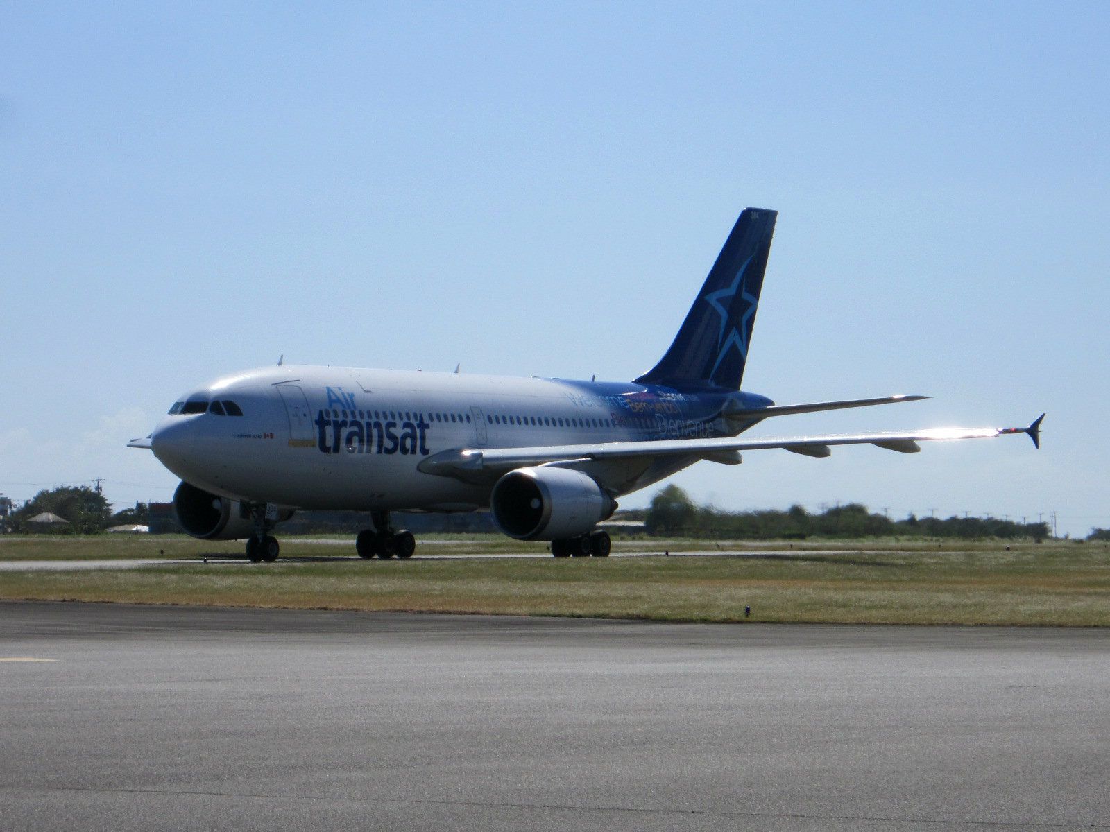 Airbus A310 (C-GSAT)