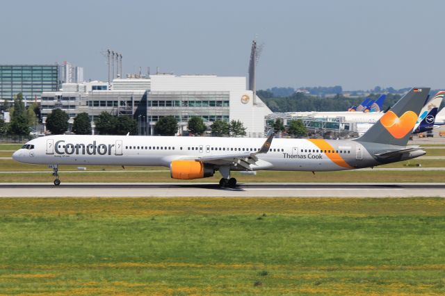 BOEING 757-300 (D-ABOR)