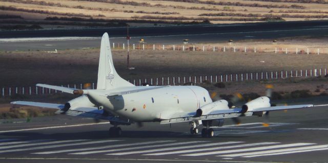 — — - Un P-3A Orion del Ejército del Aire.Base Aerea de Gando en Gran Canariabr /br / GCLP