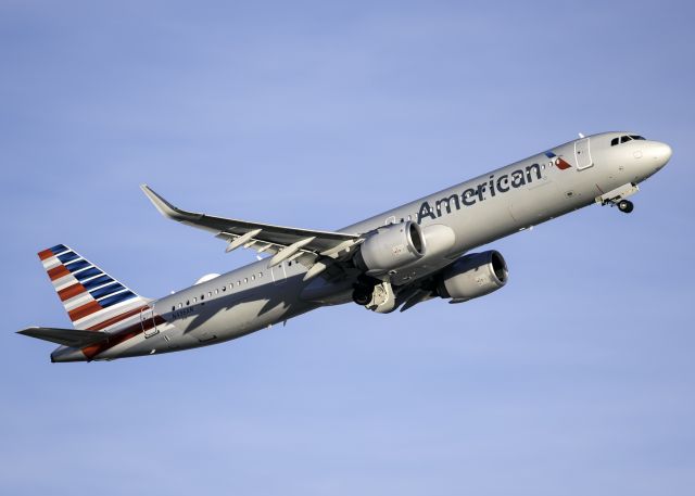 Airbus A321neo (N436AN) - Taking off for LAX. 