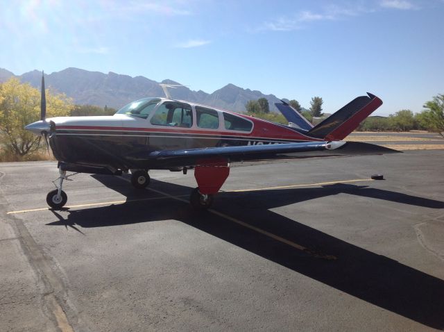 Beechcraft 35 Bonanza (N9461S)