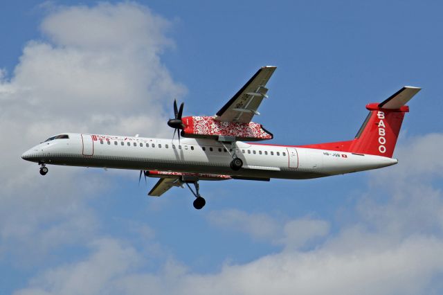 de Havilland Dash 8-400 (HB-JQB)