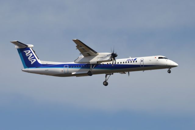 de Havilland Dash 8-400 (JA858A) - 2018-10-26